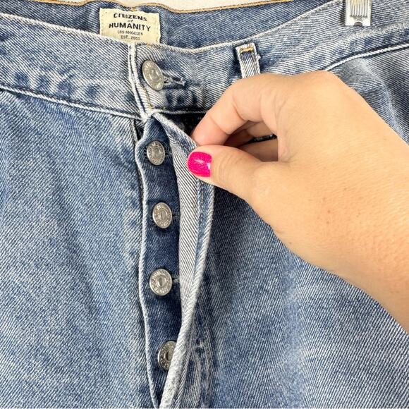 Citizens of Humanity Emery Crop Distressed Relaxed Straight In Heatwave Wash 28 - Picture 6 of 16